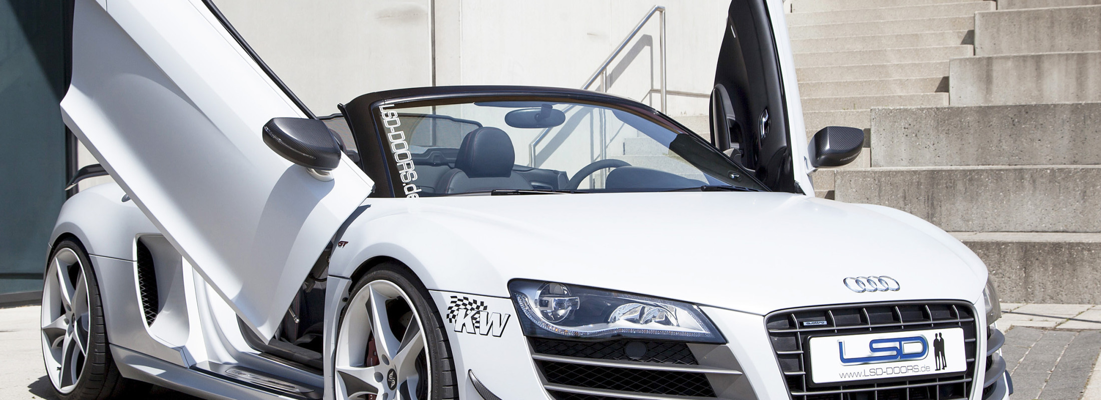 LSD-Doors: Flügeltüren für Audi R8 GT Spyder und Lamborghini Gallardo